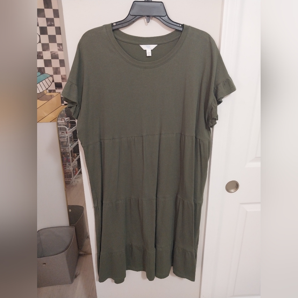 Time and Tru Olive Green Tunic with Ruffle Sleeves